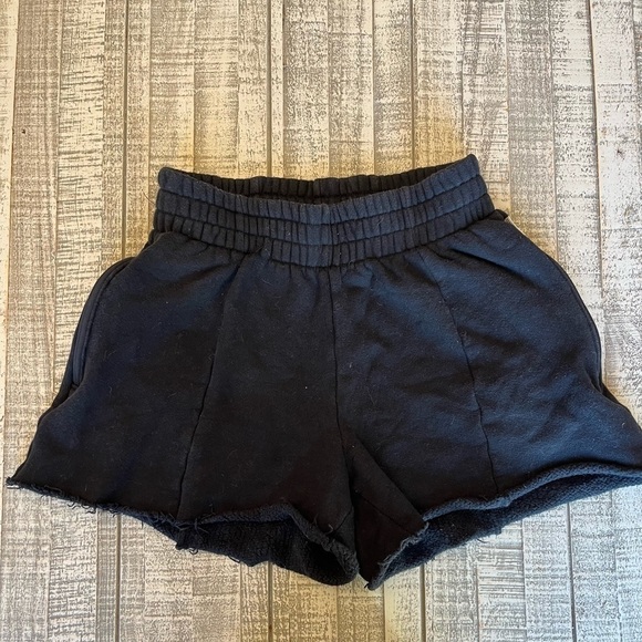 Good American GA Black Sweat Short - Picture 1 of 7